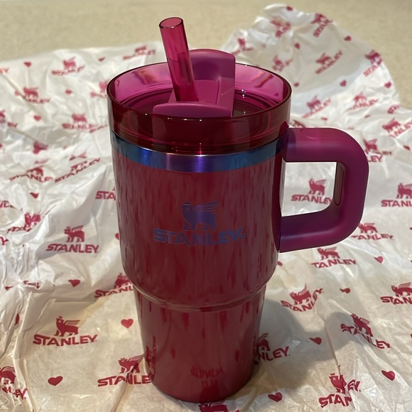 Stanley 20oz Valentine’s Berry Truffle Quencher - Picture 3 of 6
